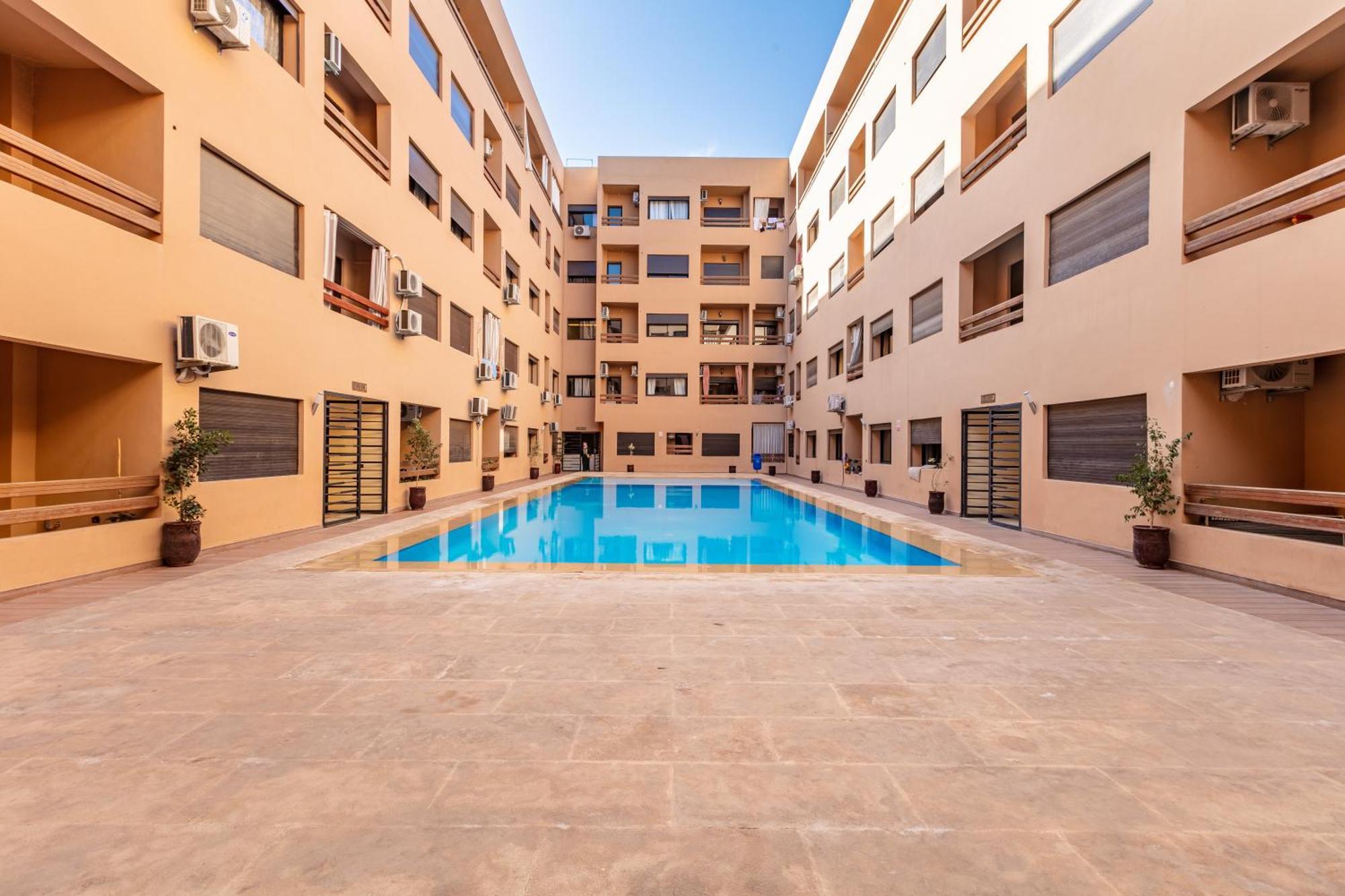 Appartement Modern & Charming In The Center